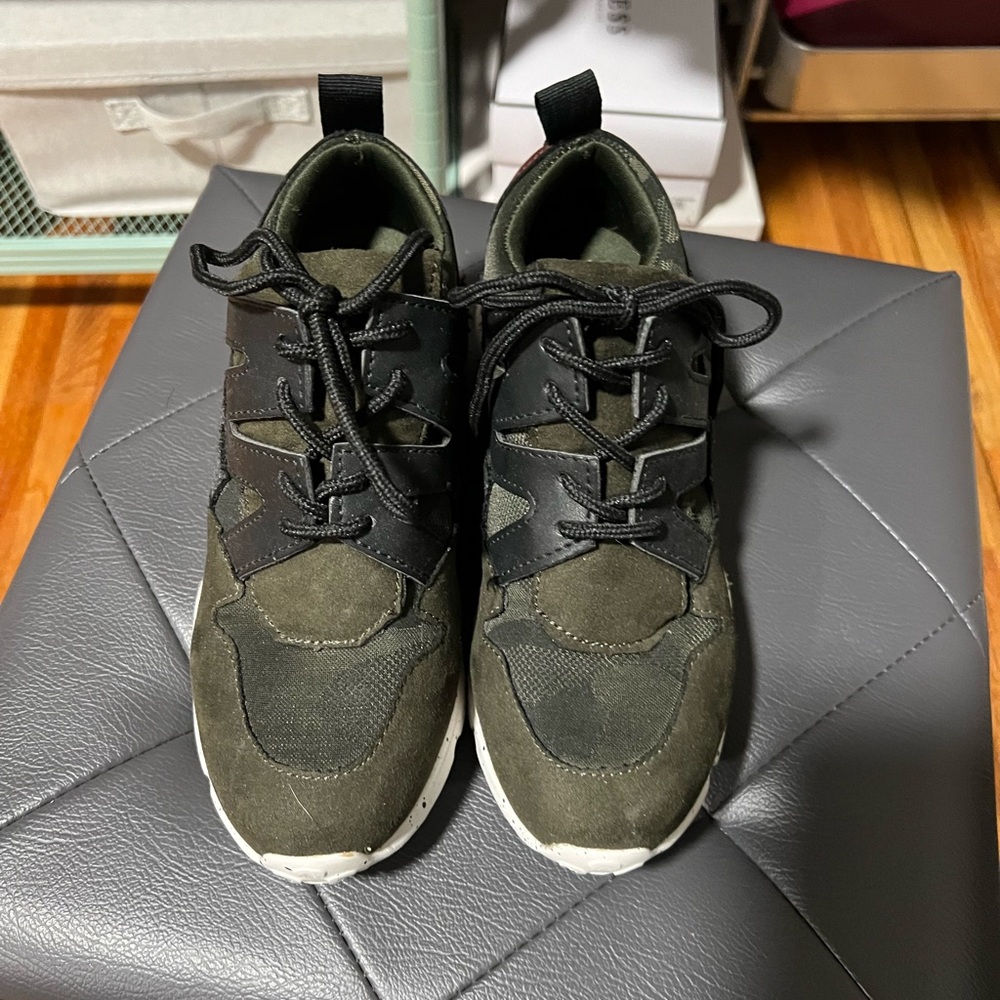 2 for $14 All $8 shoes 
Cute sneakers. Camp green with red accent in the back.